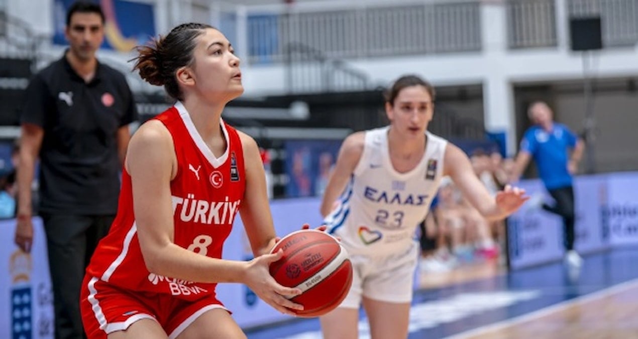 Türkiye U18 Kız Milli Basketbol Takımı, Avrupa Şampiyonası’nda Yunanistan’ı 71-48 Yenerek 13. Oldu