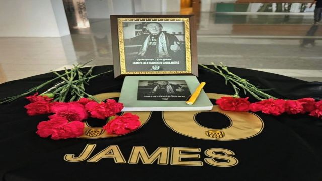 Burç Tuna'dan James Alexander Chalmers'a çarpıcı vurgu: "Herkes unutur, biz unutmayız!" 1 Burç Tuna'dan James Alexander Chalmers'a çarpıcı vurgu: "Herkes unutur, biz unutmayız!"