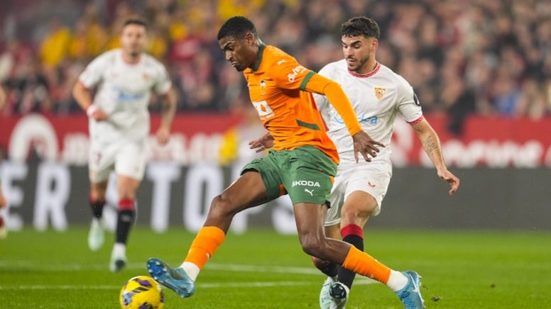 Cristhian Mosquera, Arsenal'da