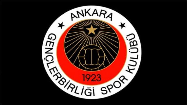 Gençlerbirliği'nde transfer hareketliliği: Henry Onyekuru imzayı atıyor, Akintola ve Kyabou gündemde! 1 Gençlerbirliği'nde transfer hareketliliği: Henry Onyekuru imzayı atıyor, Akintola ve Kyabou gündemde!