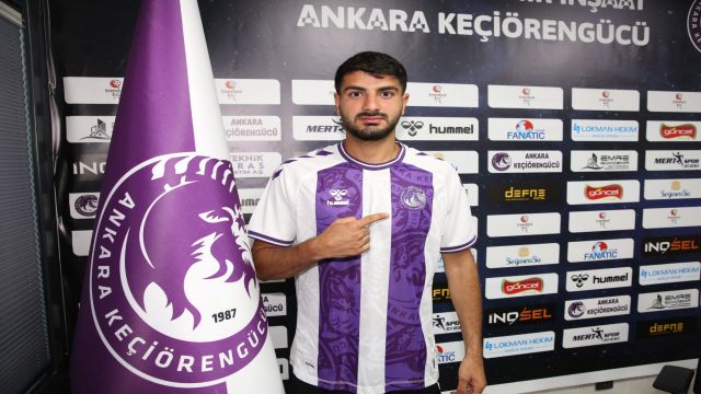 İshak Karaoğul, Ankara Keçiörengücü'ne resmen imza attı!  

Transfer haberi: Genç yetenek İshak Karaoğul'un Ankara Keçiörengücü ile anlaşma sağladığı açıklandı.  
Vurgulu ifade: "Resmen imza attı" ifadesi, transferin kesinleştiğini vurgulayarak haberin güncelliğini öne çıkarıyor[1][3].  
SEO optimizasyonu: "Ankara Keçiörengücü" ve "transfer" anahtar kelimeleriyle arama motorlarında üst sıralarda yer almayı hedefler[1][4].  

Nihai başlık:
İshak Karaoğul, Ankara Keçiörengücü'ne resmen imza attı!