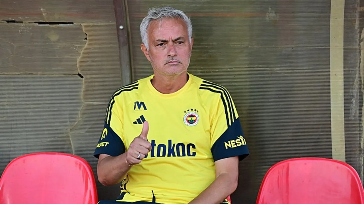 Jose Mourinho'dan Viktor Gyökeres Transfer İtirafı: "Onu Yakından Takip Ediyorum!" 1 Jose Mourinho'dan Viktor Gyökeres Transfer İtirafı: "Onu Yakından Takip Ediyorum!"