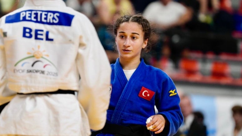 Milli Judocu Yagmur Yilmazturk EYOF 2025te Tarihi Gumus Madalya Kazandi