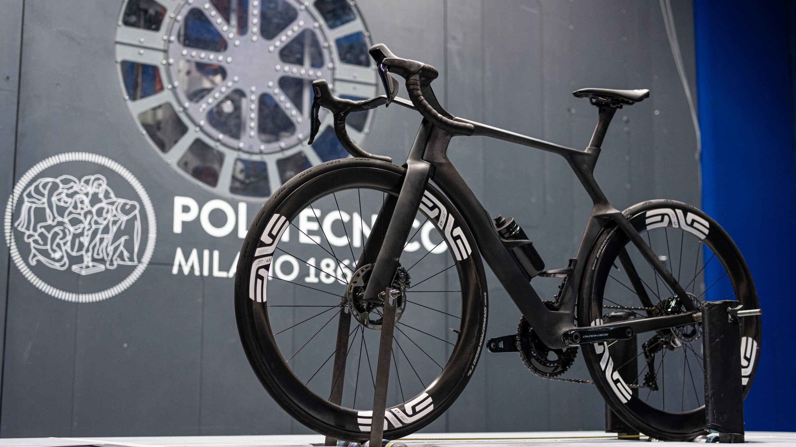 Tour de France 2025: Aero Bisikletler Tırmanış Bisikletlerini Nasıl Tarihe Gömdü - Bilimsel Kanıtlar 1 Tour de France 2025: Aero Bisikletler Tırmanış Bisikletlerini Nasıl Tarihe Gömdü - Bilimsel Kanıtlar